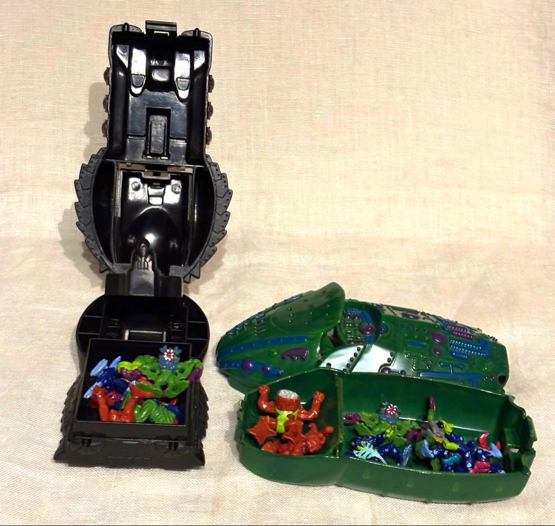 フィストエイリアン　シューターポッド　フィギュア　エイリアン14 宇宙船2