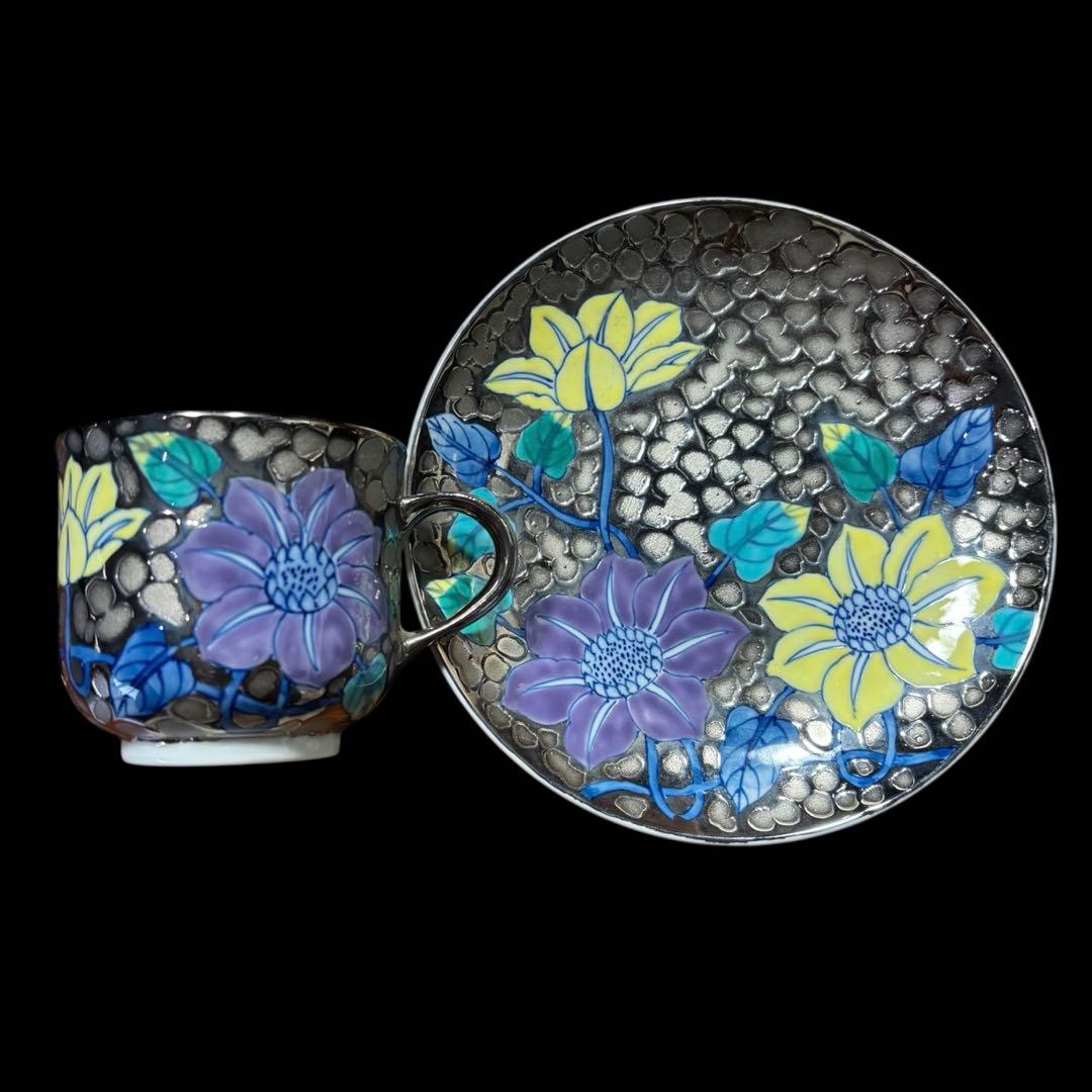 有田焼 珈琲碗 陶芸 藤井錦彩作 染錦 プラチナ彩鉄線花絵 カップ&ソーサー