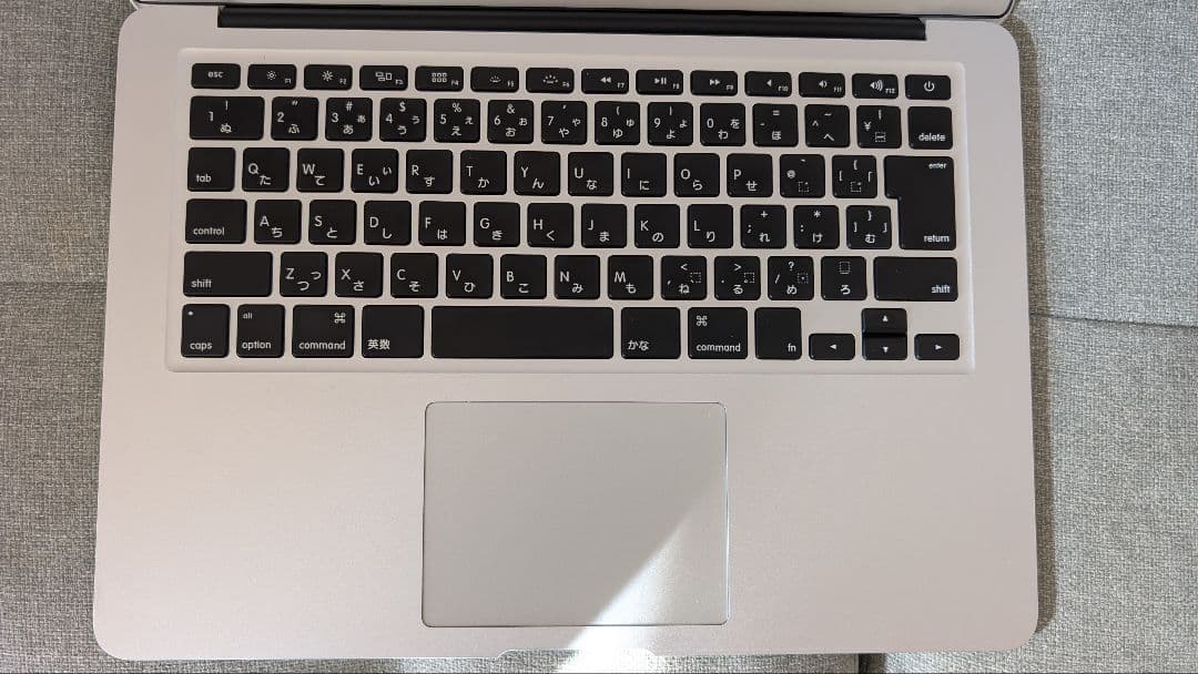 MacBook Air 2017 13インチ 8Gb / 128Gb