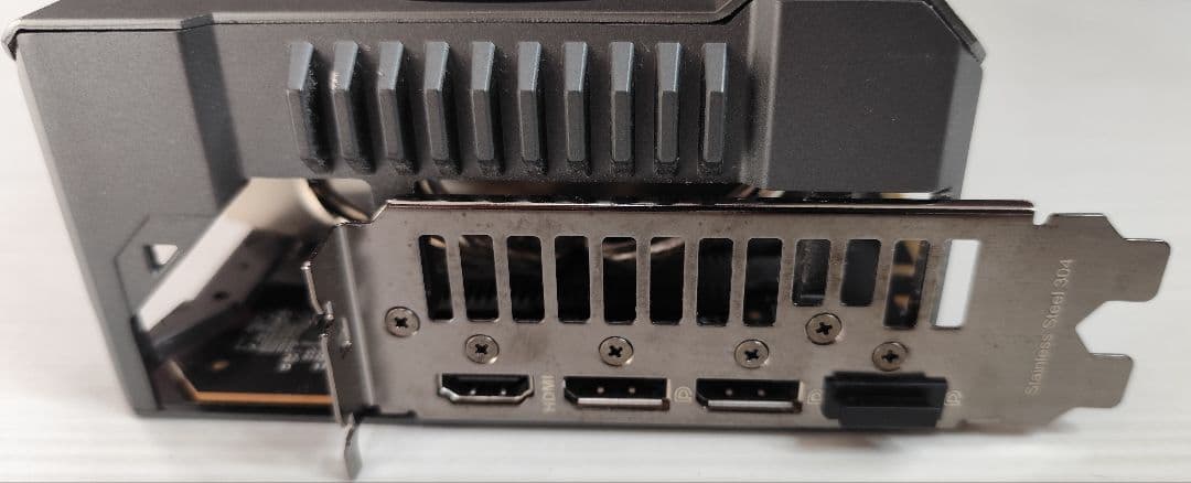 グラフィックボード　ASUS RADEON RX7900XTX