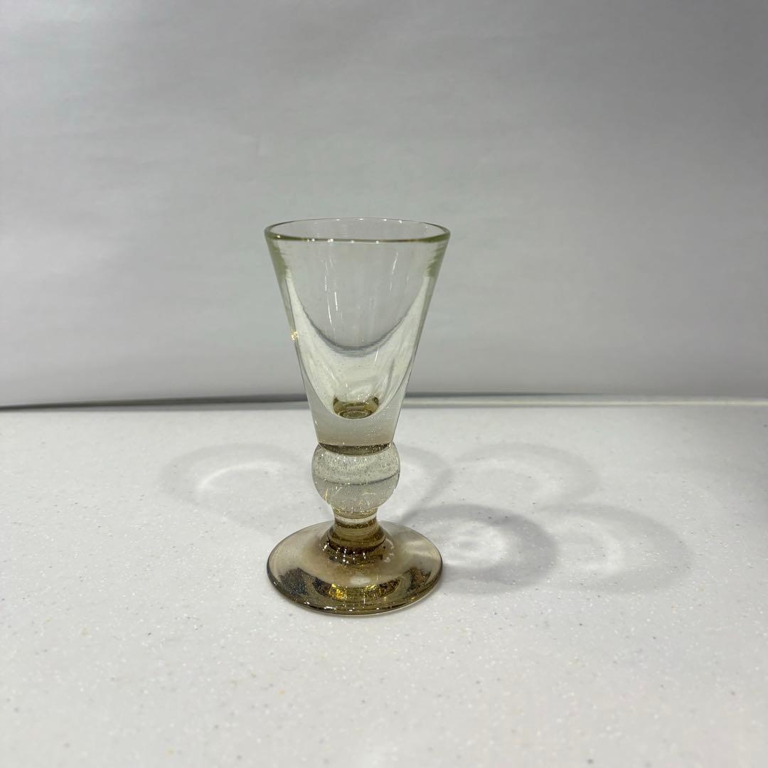 小澄正雄作のグラス