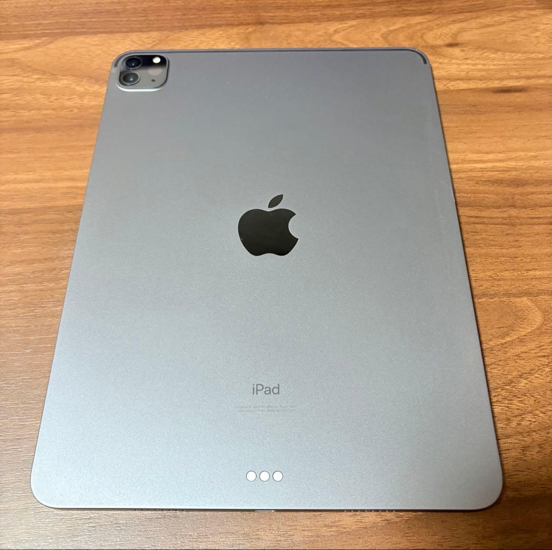 iPadPro第3世代11インチ256Gシルバー