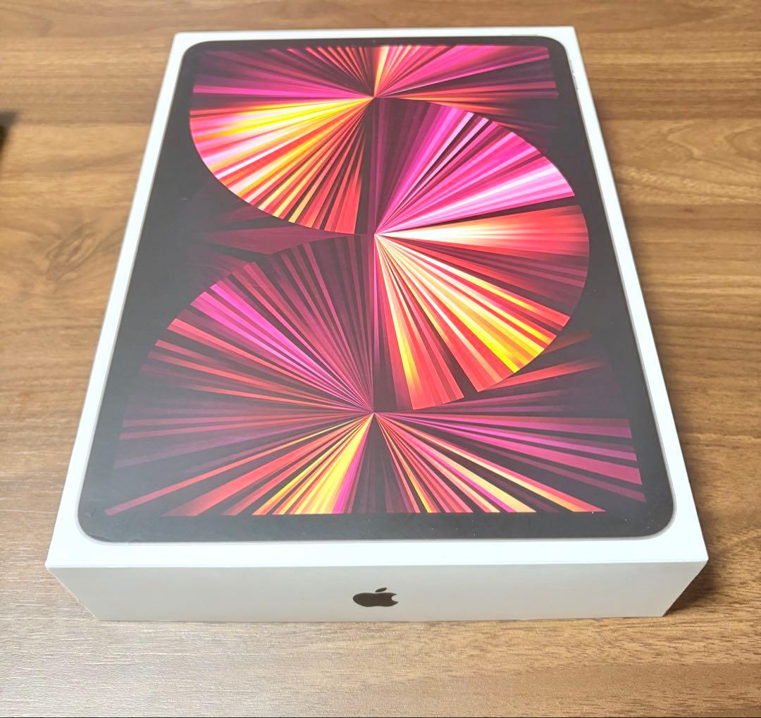 iPadPro第3世代11インチ256Gシルバー