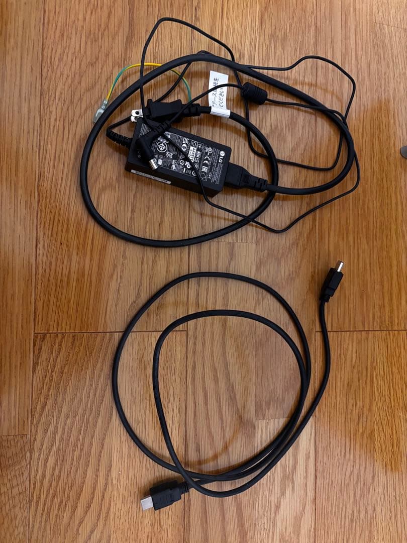 LG モニター　24ML600S-W