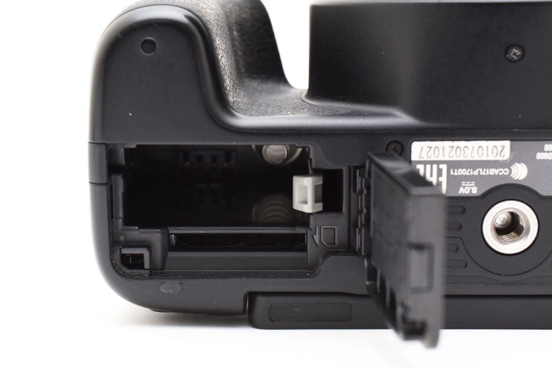 一眼レフカメラcanon kiss x10+Canon EF 28-80㎜