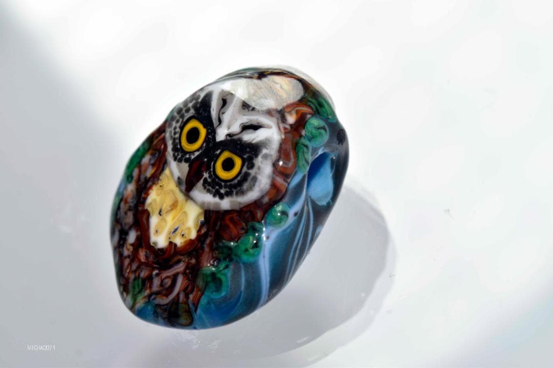 フクロウのトンボ玉 ガラスのジュエリー 12833-451ペンダントトップ作家