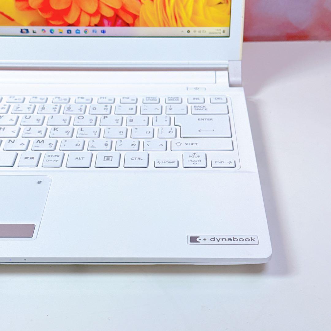 美品✨爆速SSD✨すぐ使えるカメラ付きノートパソコン✨オフィス付き 薄型