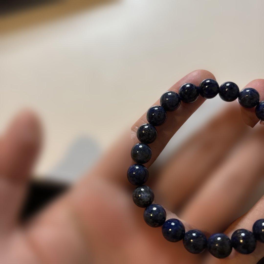 これは！綺麗なラピスラズリ！ズドーンとくる！