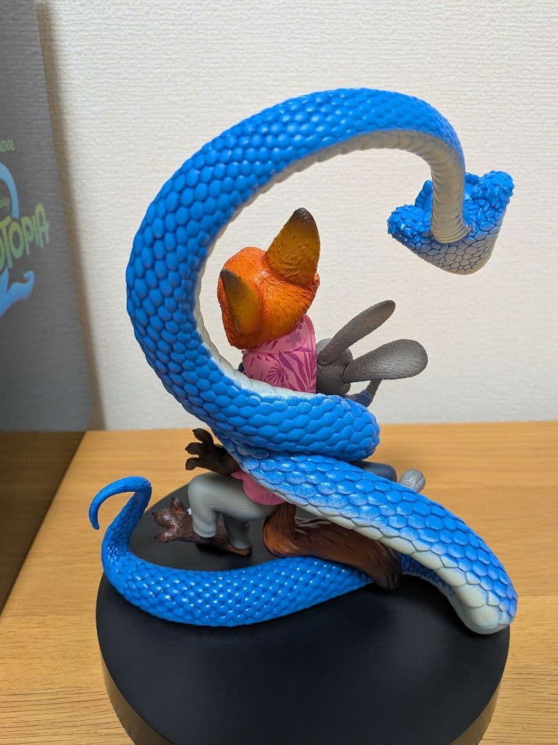 ズートピア2Happyくじ A賞 ポスターフィギュア