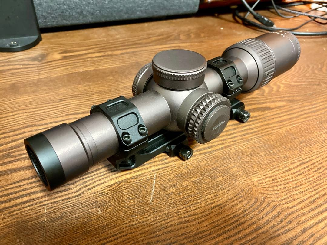 Razor HD GenⅡ タイプ スコープ 1.2-6x24E マウント付