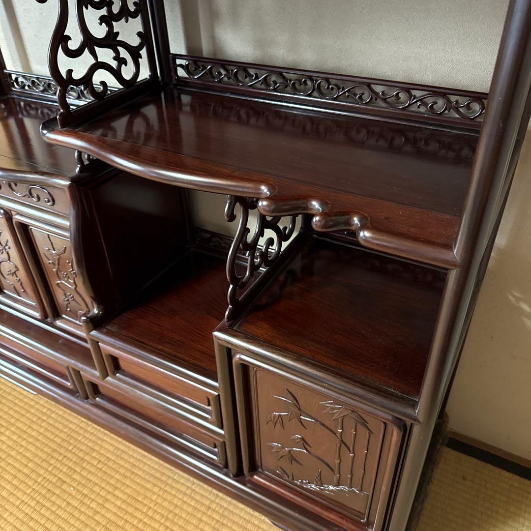 唐木家具 紫檀 茶箪笥 飾り棚 唐草透彫り