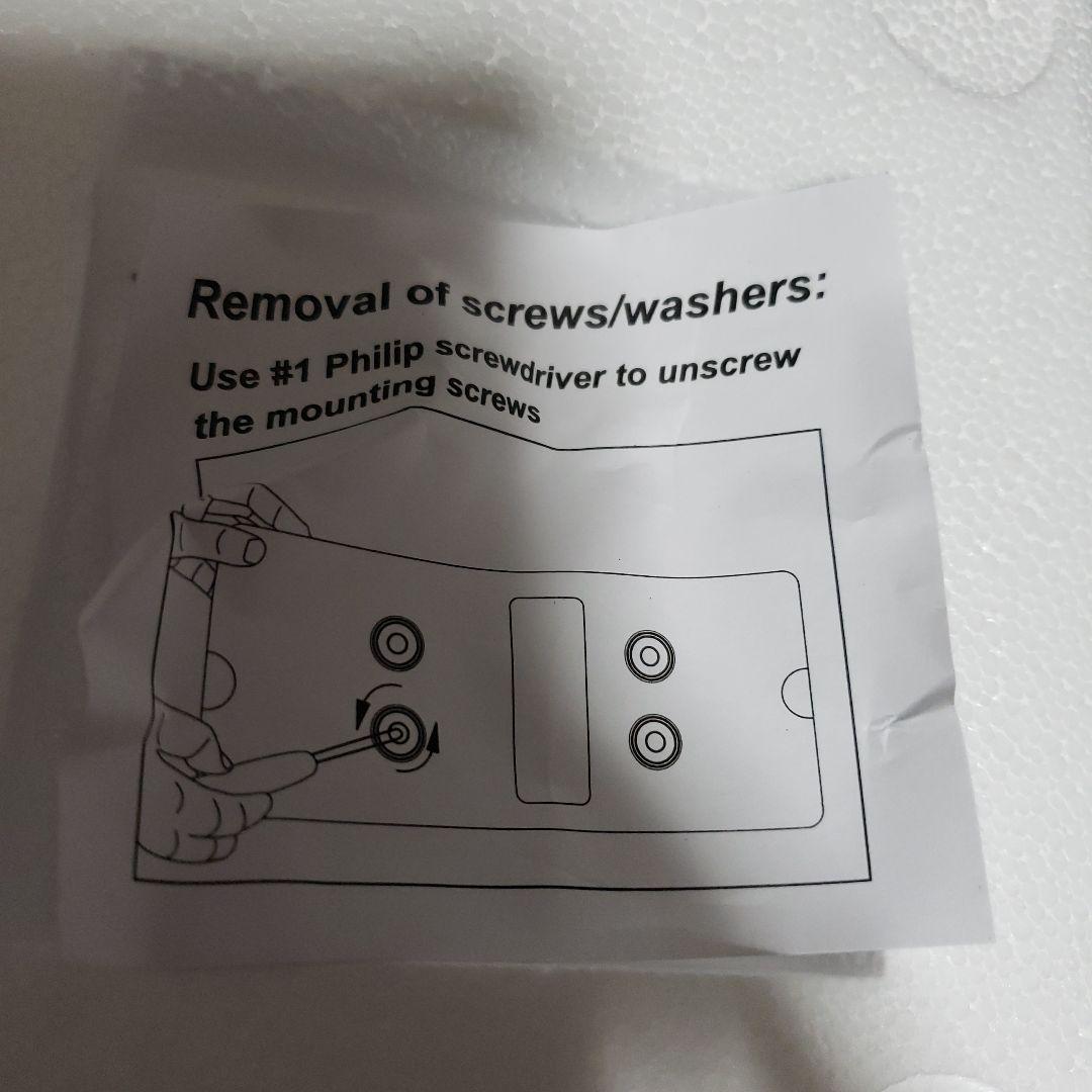 オートアート 1/18 マッドマックス　フォードファルコンXB インターセプター