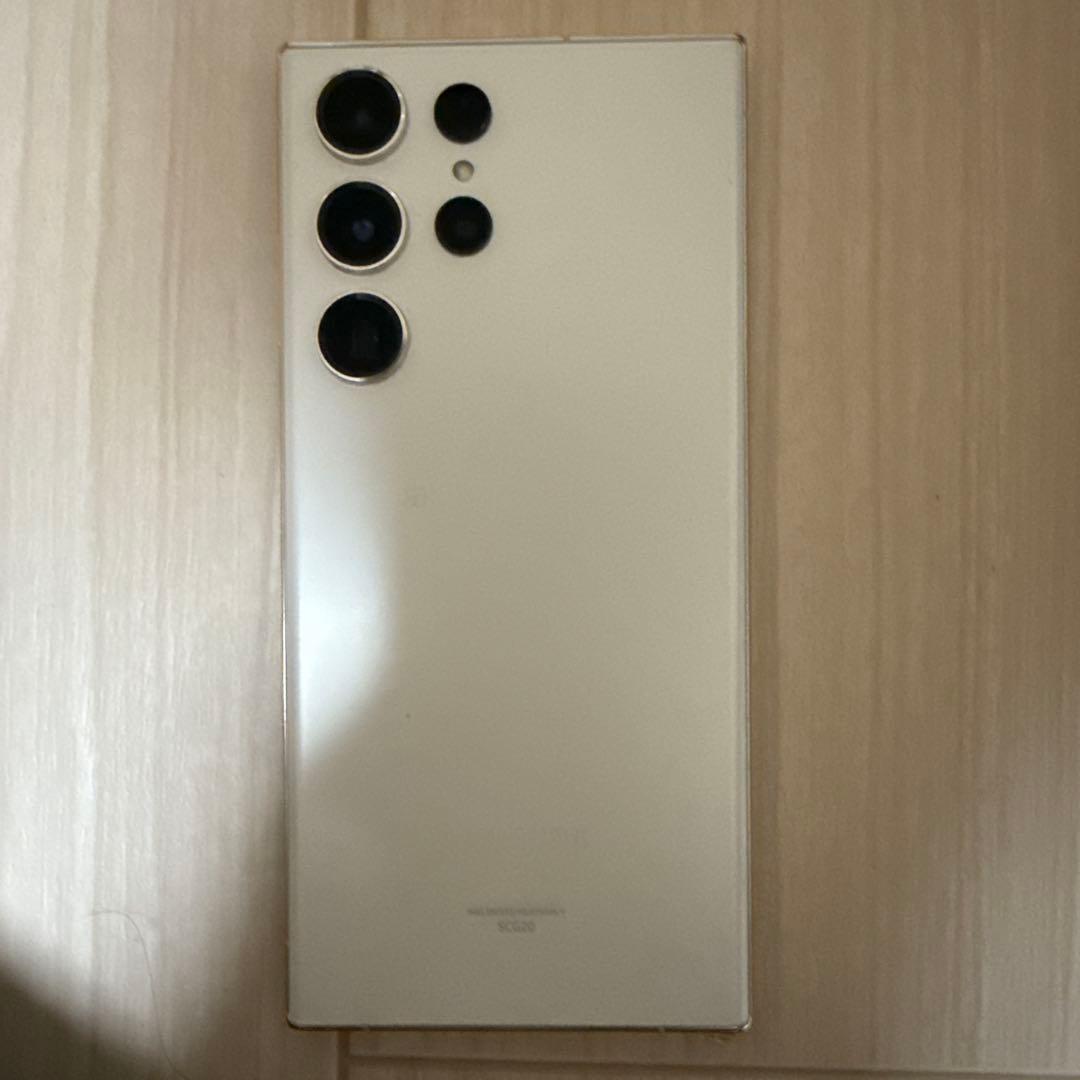 Samsung Galaxy S23 Ultra 本体
