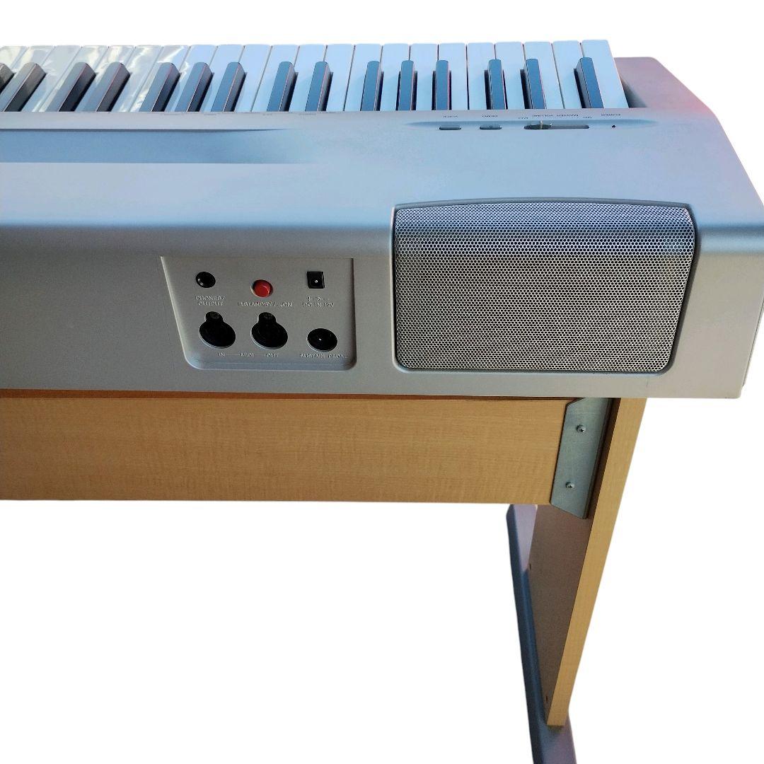 YAMAHA ELECTRONIC PIANO 電子ピアノ P60