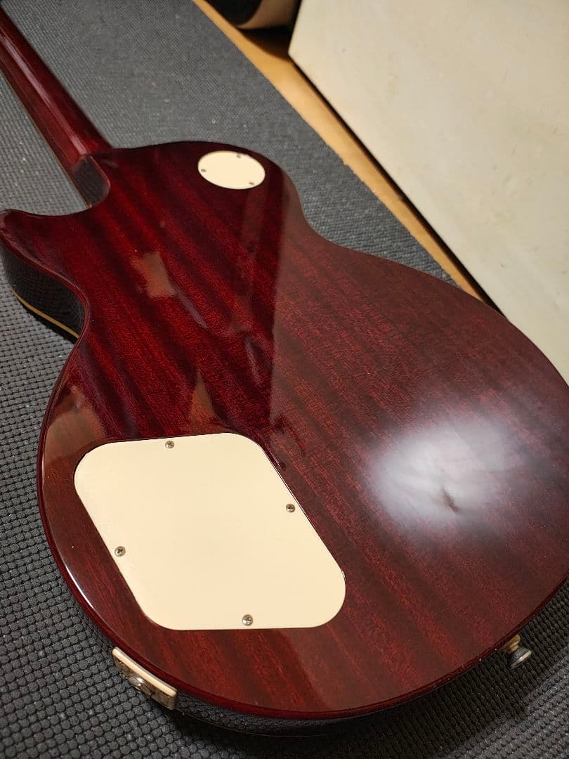 Epiphone Les Paulゴールドトップ /美品 ギグケース付