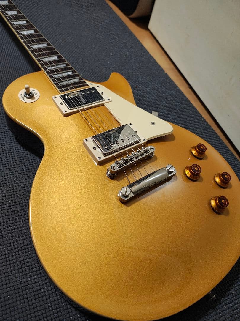 Epiphone Les Paulゴールドトップ /美品 ギグケース付