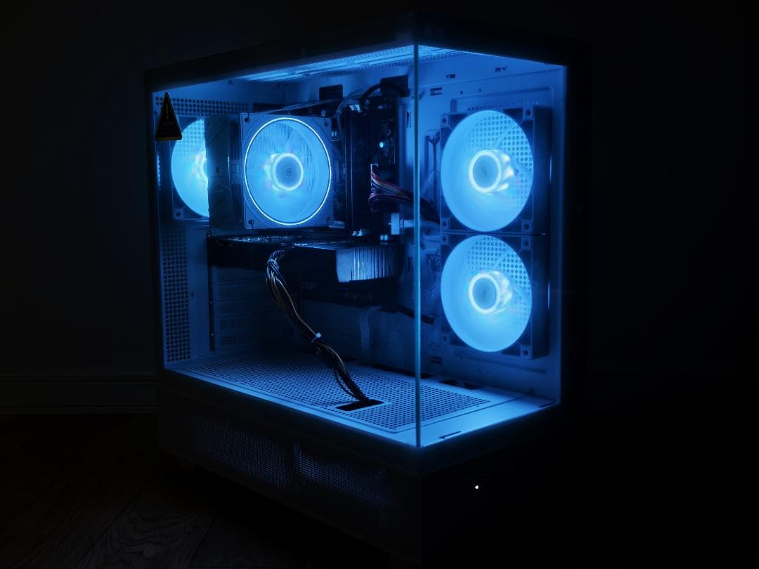 白ゲーミングPC i7-6700 GTX1060 6G 新品SSD Office