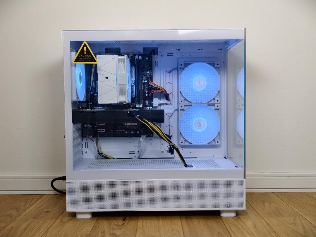 白ゲーミングPC i7-6700 GTX1060 6G 新品SSD Office