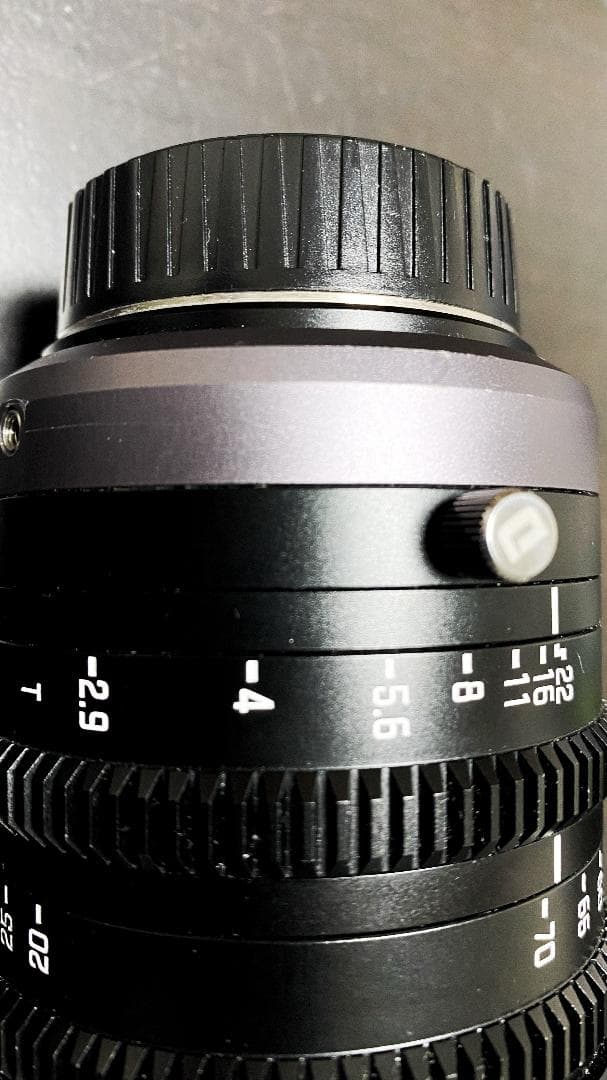 DZOFILM 20-70mm T2.9 ズームレンズ