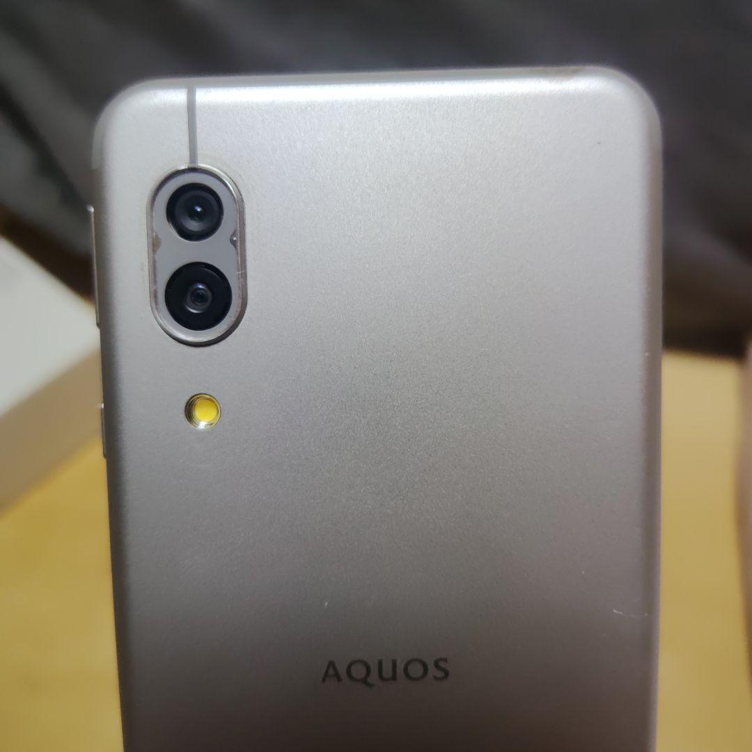 SHARP AQUOS sense3 SH-M12 モバイルバッテリー付属