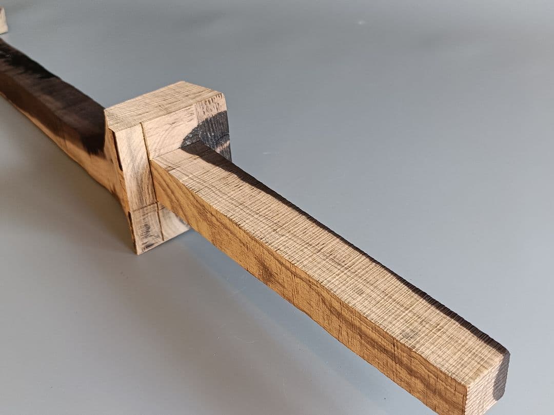 希少 沖縄三線用 棹材 沖縄本島今帰仁産黒木原木令和6年7月木取り済