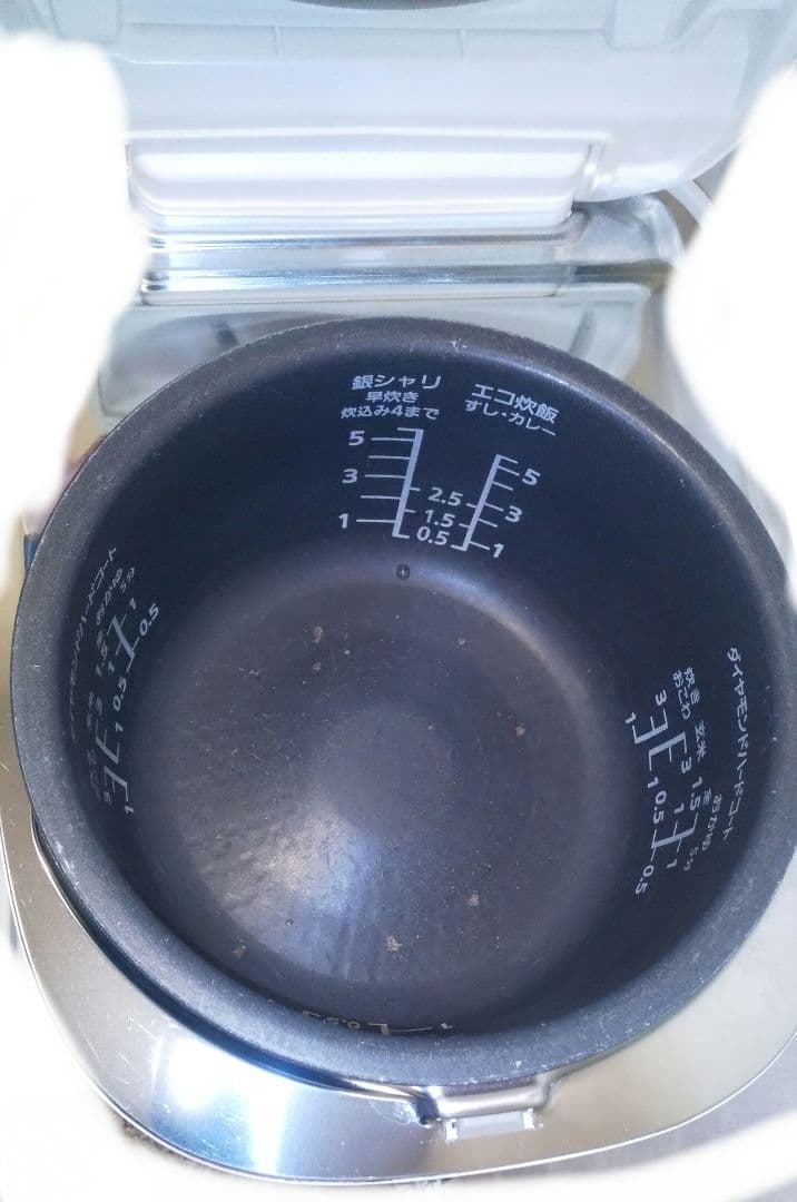 Panasonic炊飯器 SR-HX105 大火力おどり炊き ダイヤモンド大竈釜