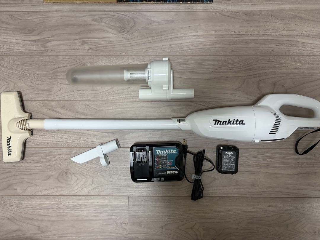マキタ掃除機CL108FDSHW+バッテリー他セット