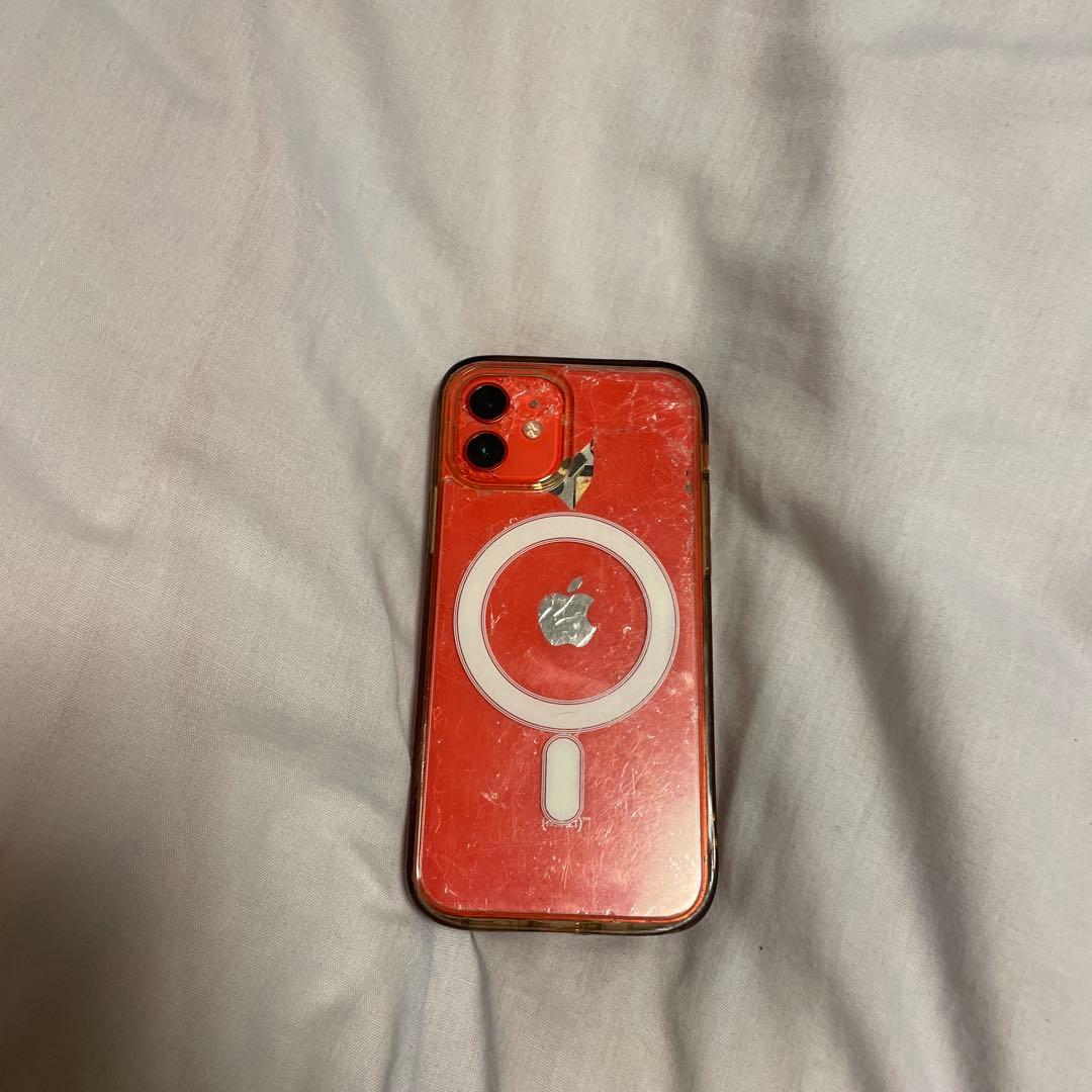iPhone 12赤色 画面ひび割れあり