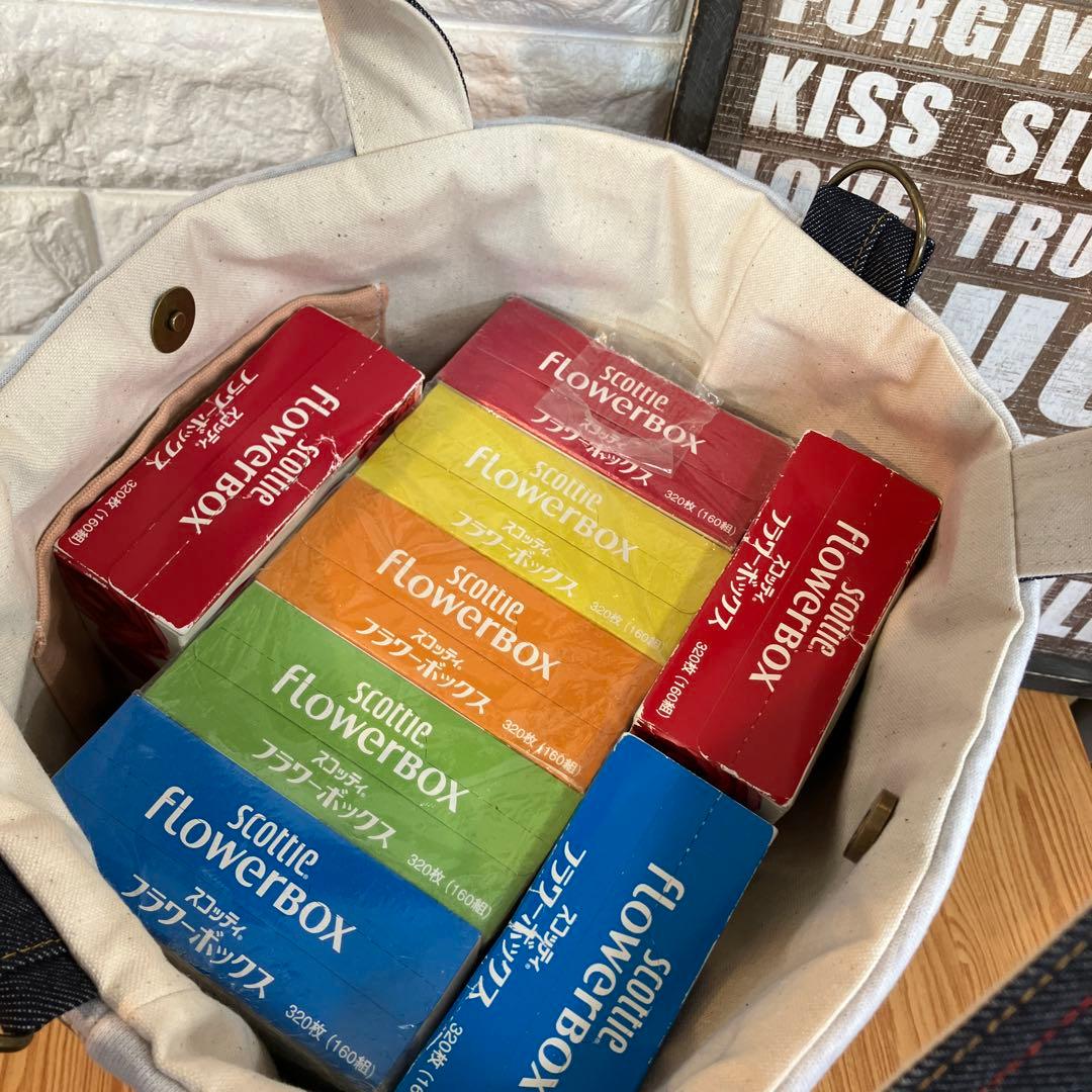 ハンドメイドバックデニムリメイクパッチワーク丸底バケツトートバック⭐︎パグちゃん