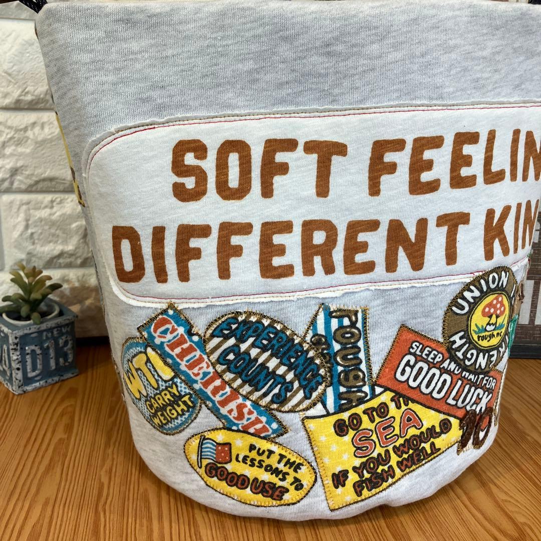 ハンドメイドバックデニムリメイクパッチワーク丸底バケツトートバック⭐︎パグちゃん