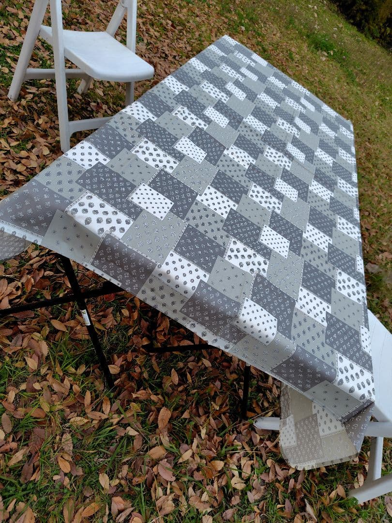 S21 南仏プロバンスプリント テーブルクロス エステレルグレー200✕150