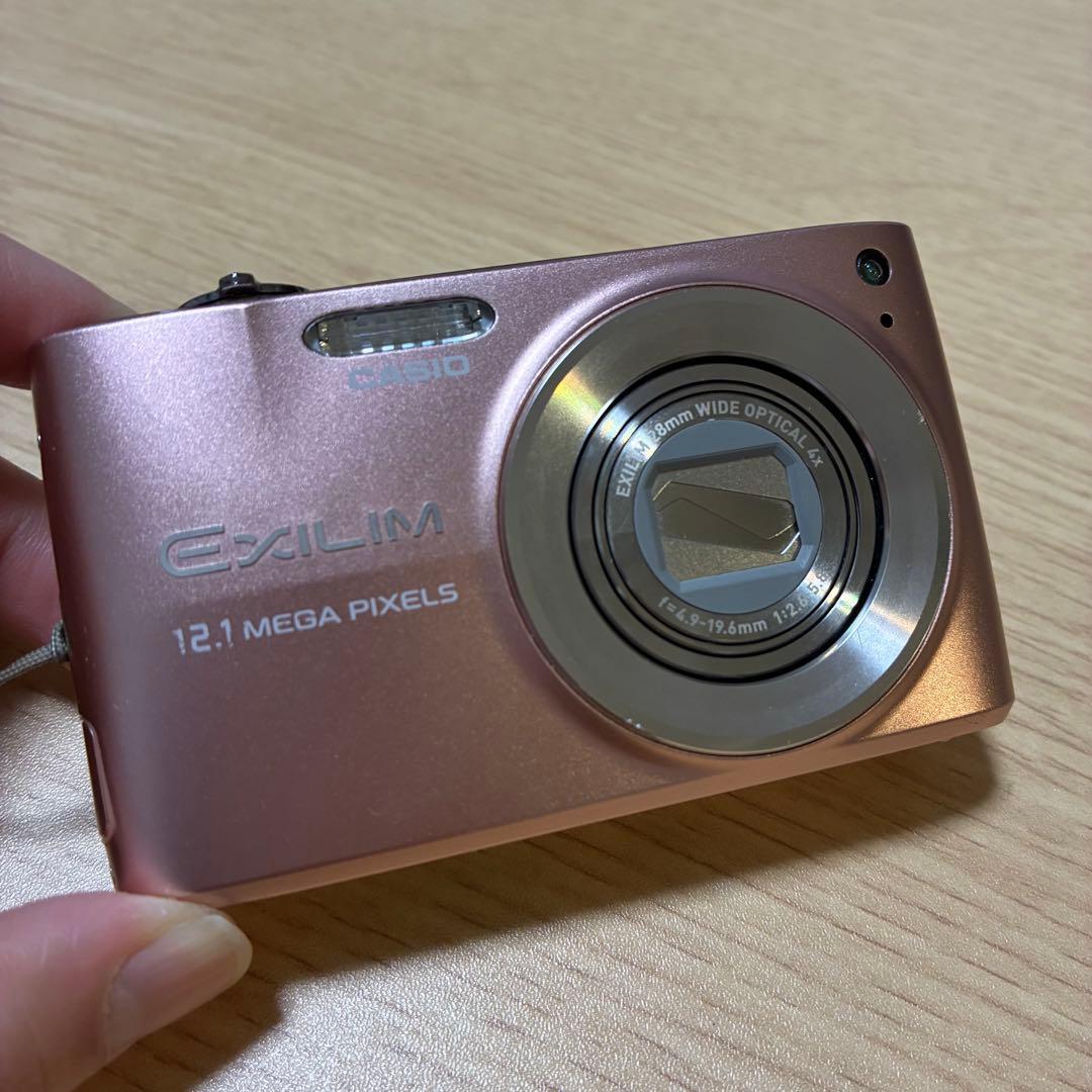 【美品】デジカメ EXILIM EX-Z400