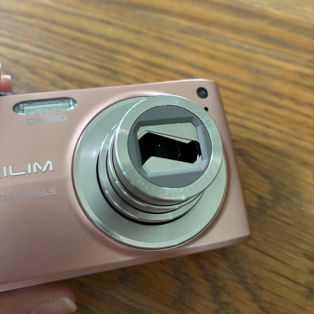 【美品】デジカメ EXILIM EX-Z400