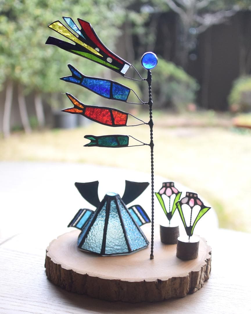 ステンドグラスの鯉のぼりと菖蒲と兜(子供の日2点セット・KOI28)