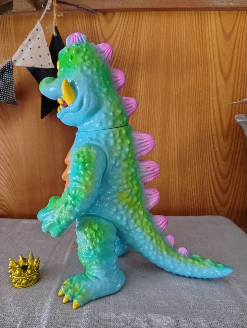 ピコピコ怪獣大王ソフビ