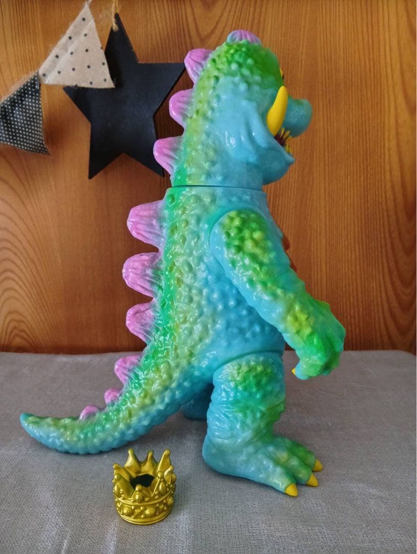 ピコピコ怪獣大王ソフビ