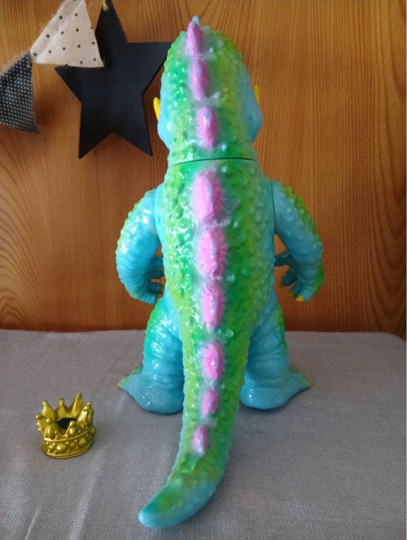 ピコピコ怪獣大王ソフビ