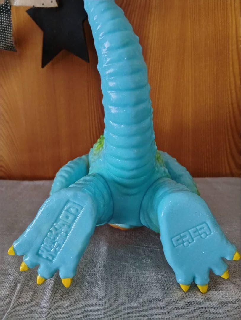 ピコピコ怪獣大王ソフビ