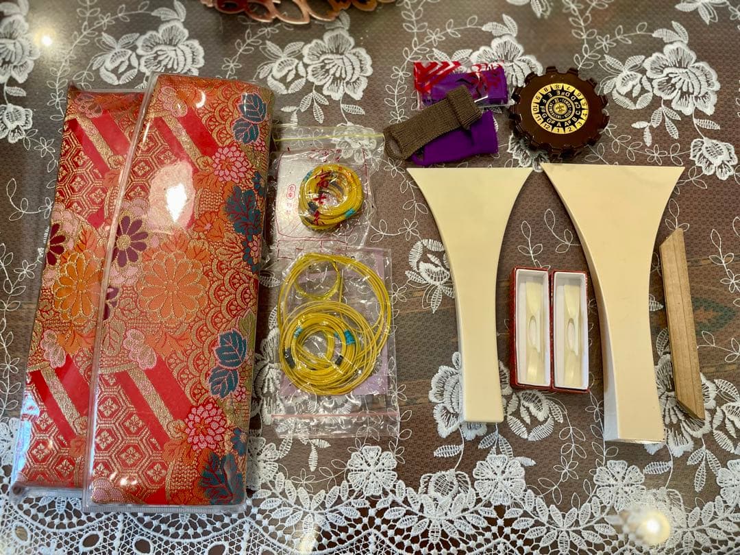 三味線本体 木製 3本弦 紫色ケース付き