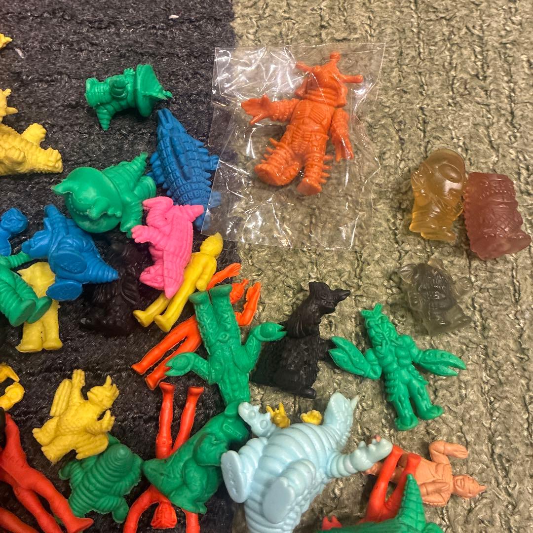 ウルトラマン怪獣消しゴム　まとめ売り　約150体