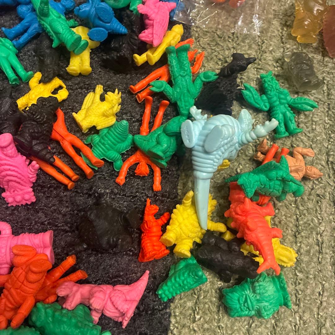 ウルトラマン怪獣消しゴム　まとめ売り　約150体