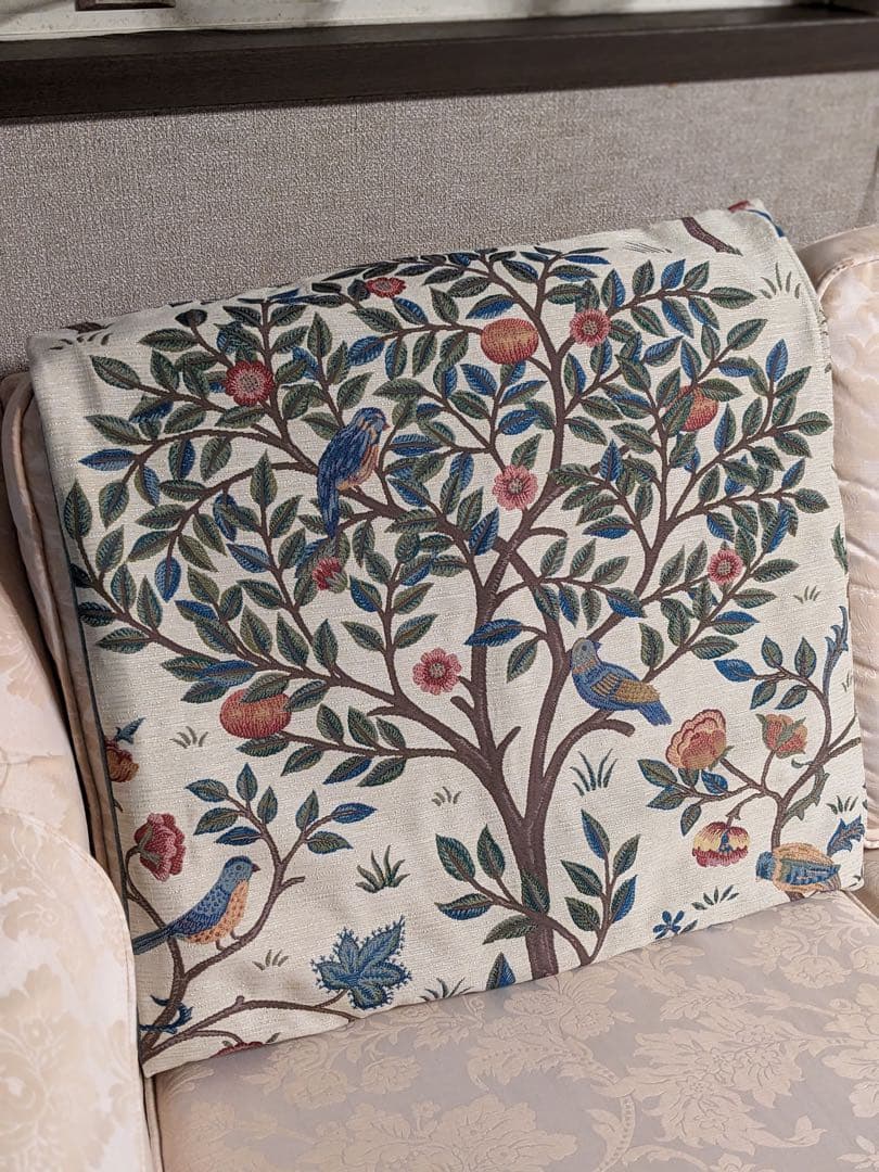 ［デコ］ケルムスコットツリークッションカバーセット