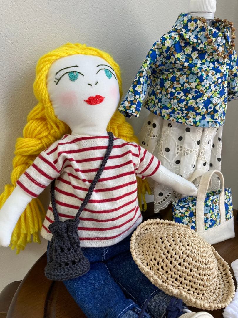 大人着せ替布人形　金髪のLO LO風　コーディネート色々一式セット　ハンドメイド