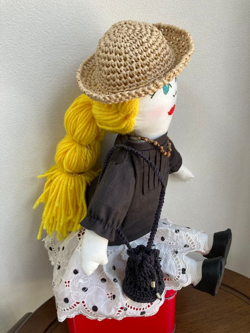 大人着せ替布人形　金髪のLO LO風　コーディネート色々一式セット　ハンドメイド