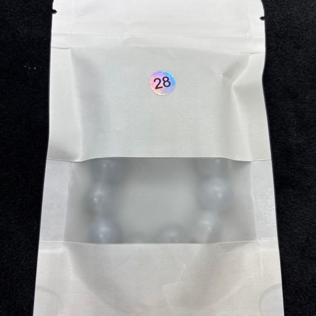 無処理無染色A貨天然石本翡翠　保証付　天然石　本翡翠　ミャンマー　12.8mm