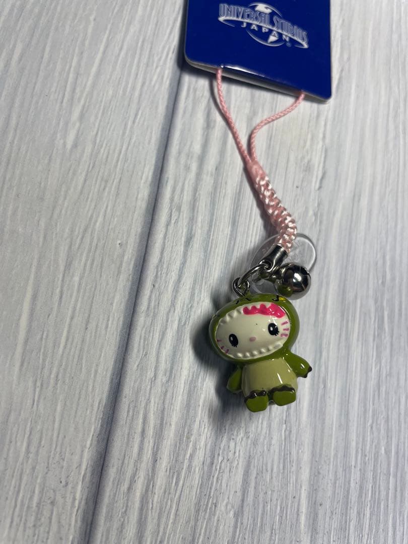 ご当地キティ USJ ジュラシックパーク ジョーズ