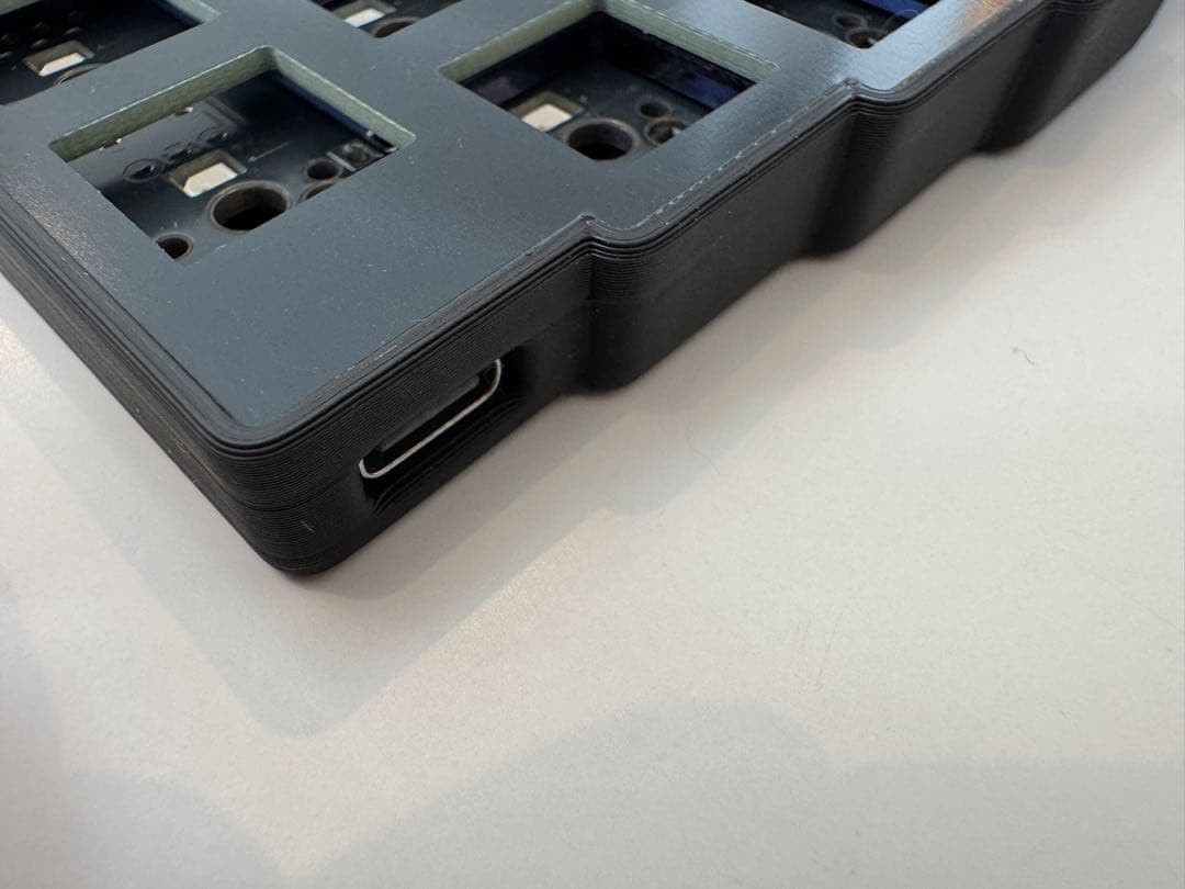 【新品】corne v4.1 cherry 新品　組み立て済み　動作確認済み