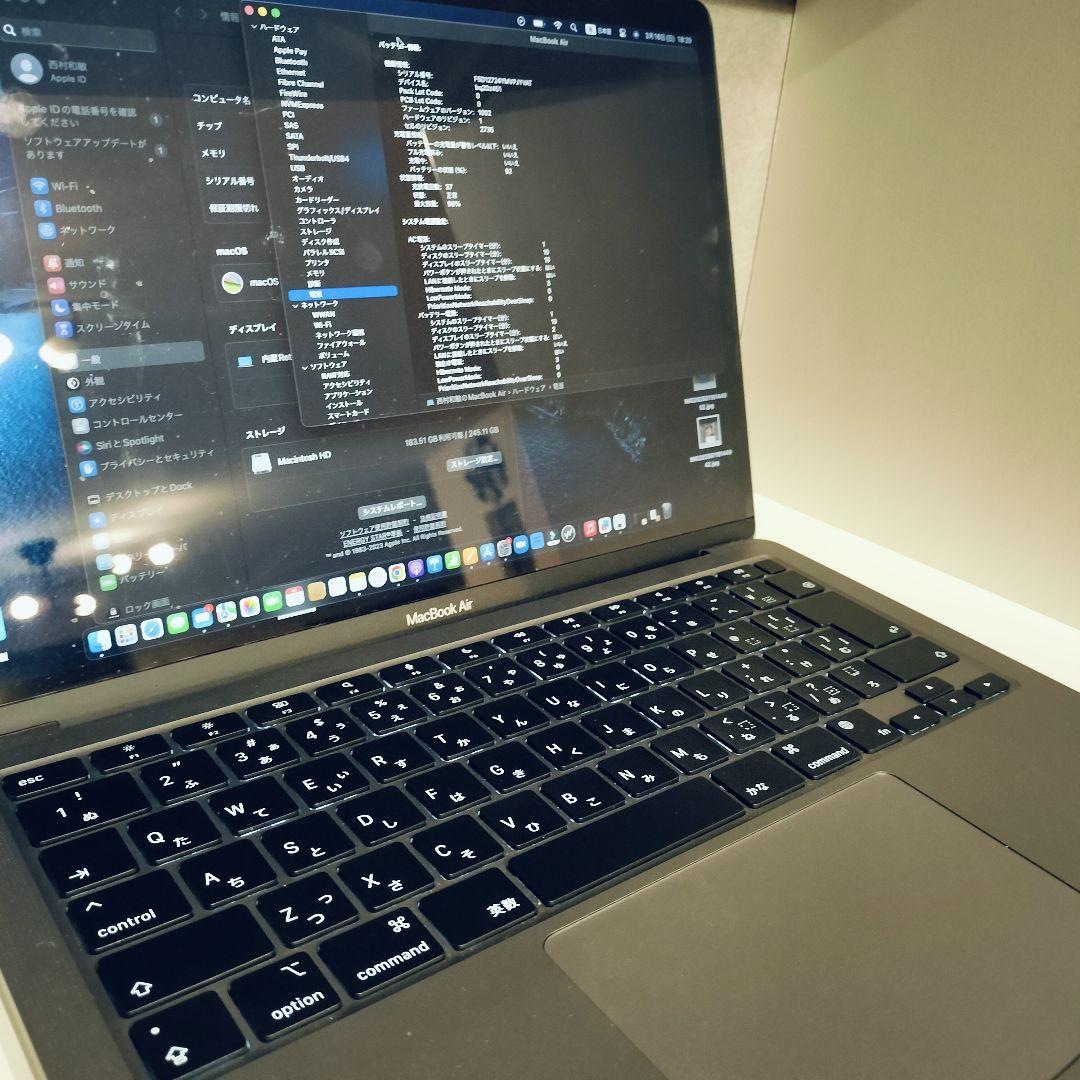 【極美品】MacBook Air　M1チップ スペースグレー Ankerハブ付