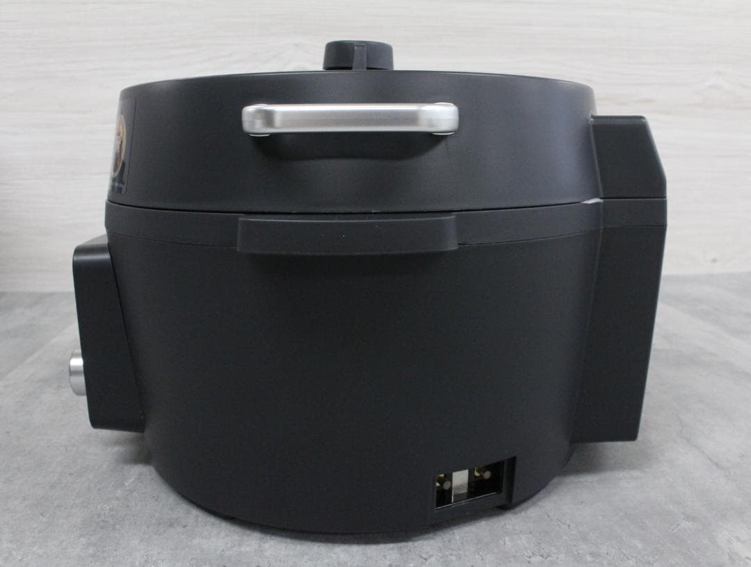 ▲未使用/保管品 アイリスオーヤマ 電気圧力鍋 4.0L KPC-MA4-B