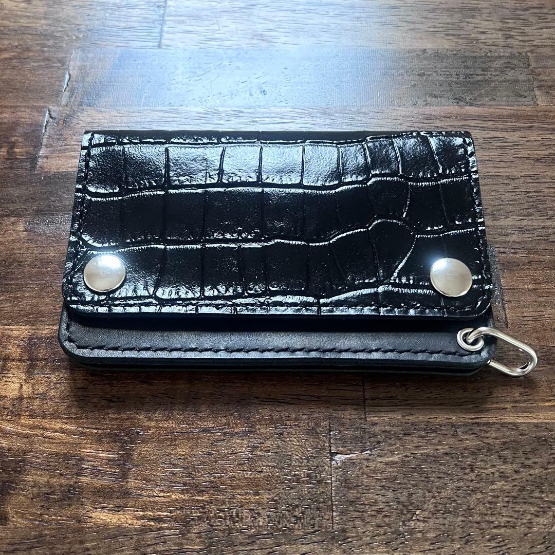 牛革 トラッカーウォレット ミドル 黒 クロコ型押し シルバー 銀